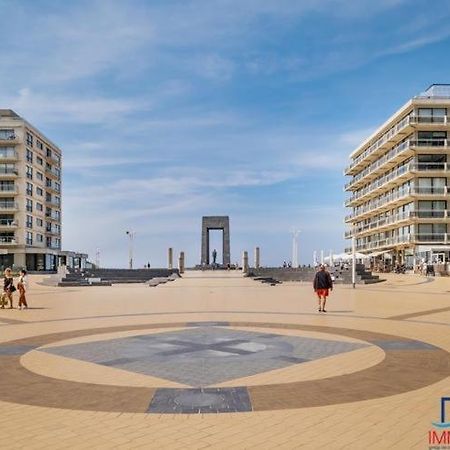 Appartement 303 Place Leopold 1Er A La Panne A 100M De La Plage Zewnętrze zdjęcie